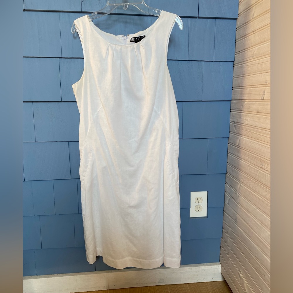 White linen lined Carole Little Dress, 10